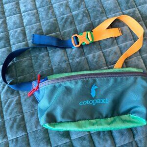 Cotopaxi Bataan 3L Del Dia Fanny Pack